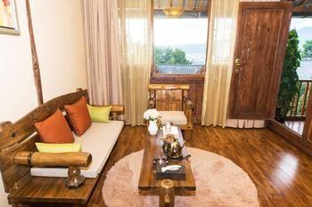 Lijiang Banshan Yunfu Boutique Hostel Exterior photo